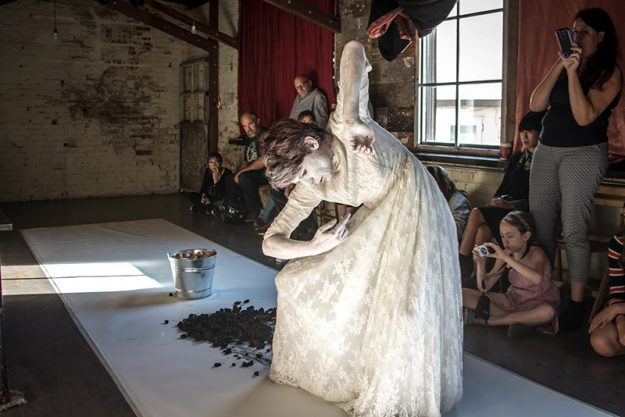 Ram Samocha Draw to Perform